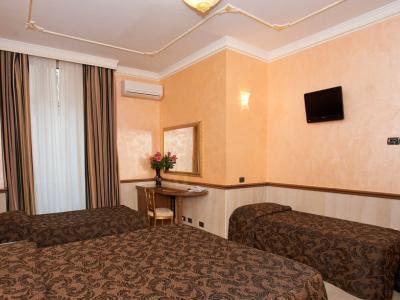Marco Polo Hotel 3*